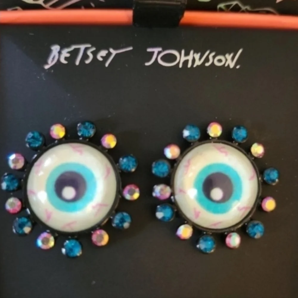 Betsey Johnson 🔹️💕 all